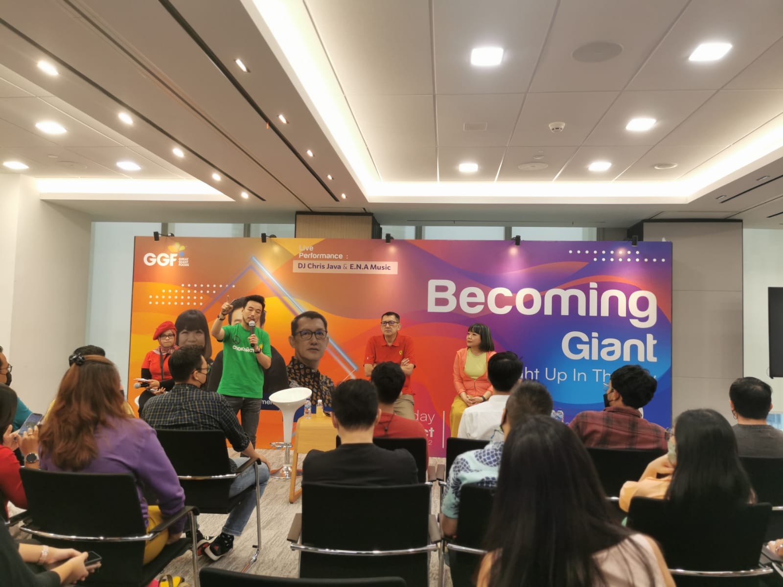 GGF Holds Sharing Session with the Theme Becoming The Giant: Light Up The Sky